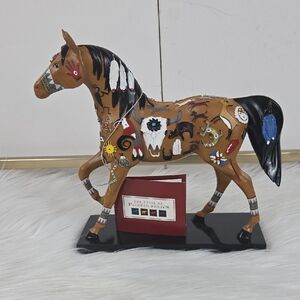 Trail Of Painted Ponies Wie-Tou